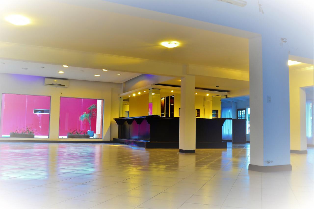 Hotel Pedrino Venado Tuerto Exterior foto